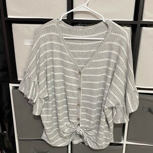Boutique Top/Oversized Medium/fits up to XL